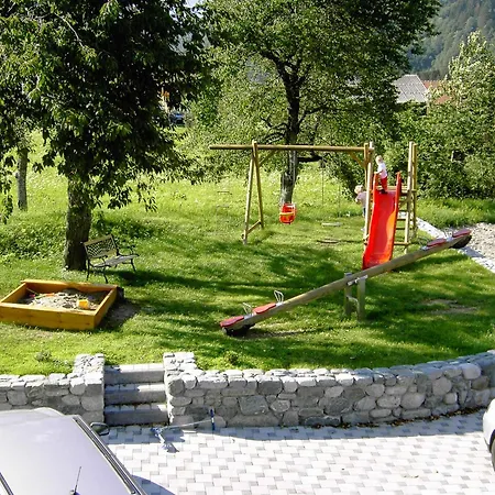 Haus Muntschnei Apartament
