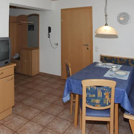 Haus Muntschnei *