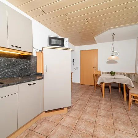 Haus Muntschnei *