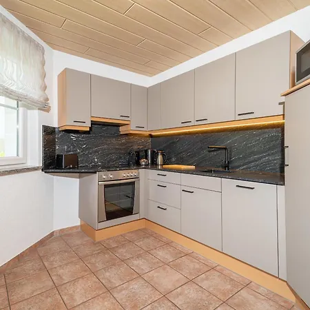 Haus Muntschnei Apartament