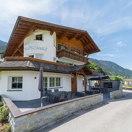 Apartament Haus Muntschnei