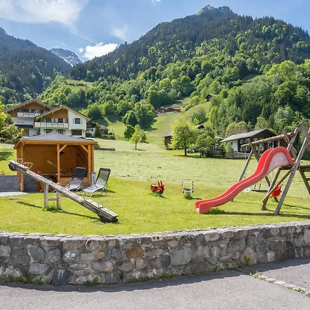 Apartament Haus Muntschnei *